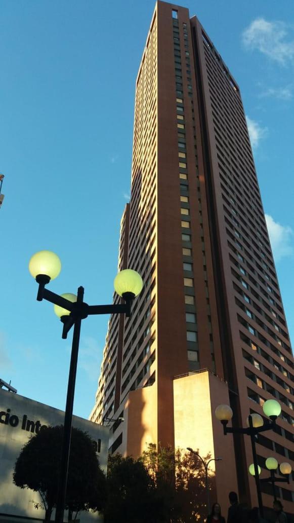 Apartamento Especial Por Su Ubicación Y Precio *