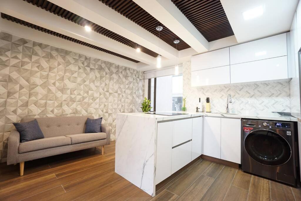 Luxury One Bedroom With Desk And Monitor * Bogota