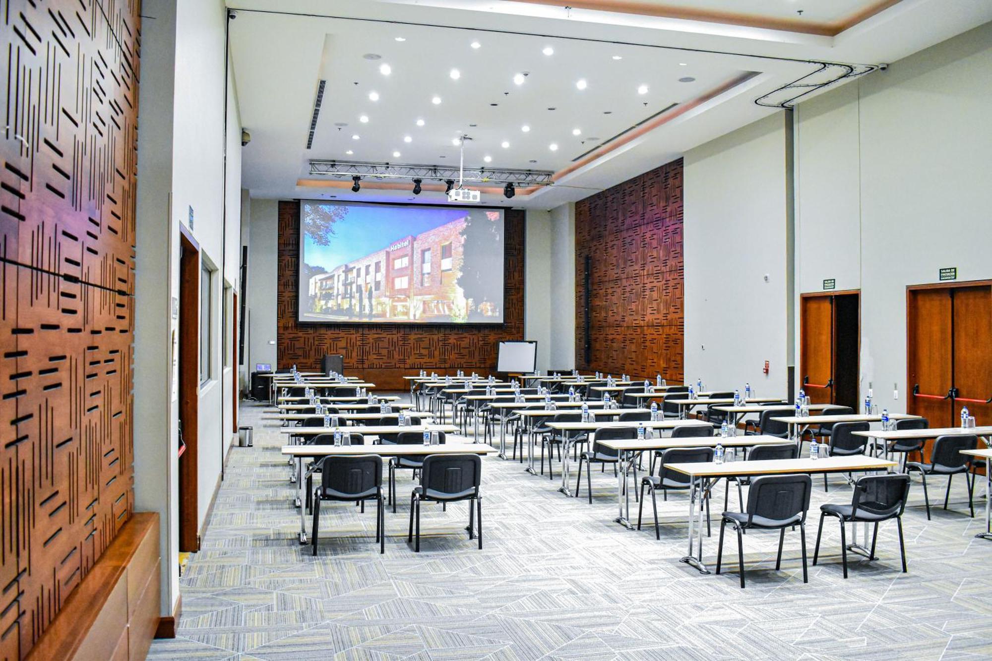 Habitel Select 3* Bogota