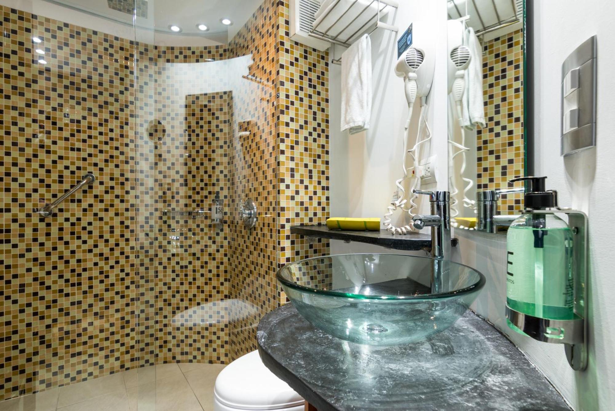 5 Elementos Apartasuites Apartahotel 3*