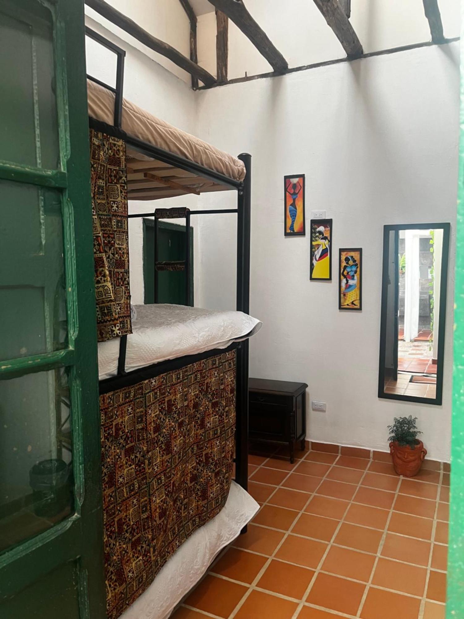 Casa De Lourdes - La Candelaria Pensão Bogotá