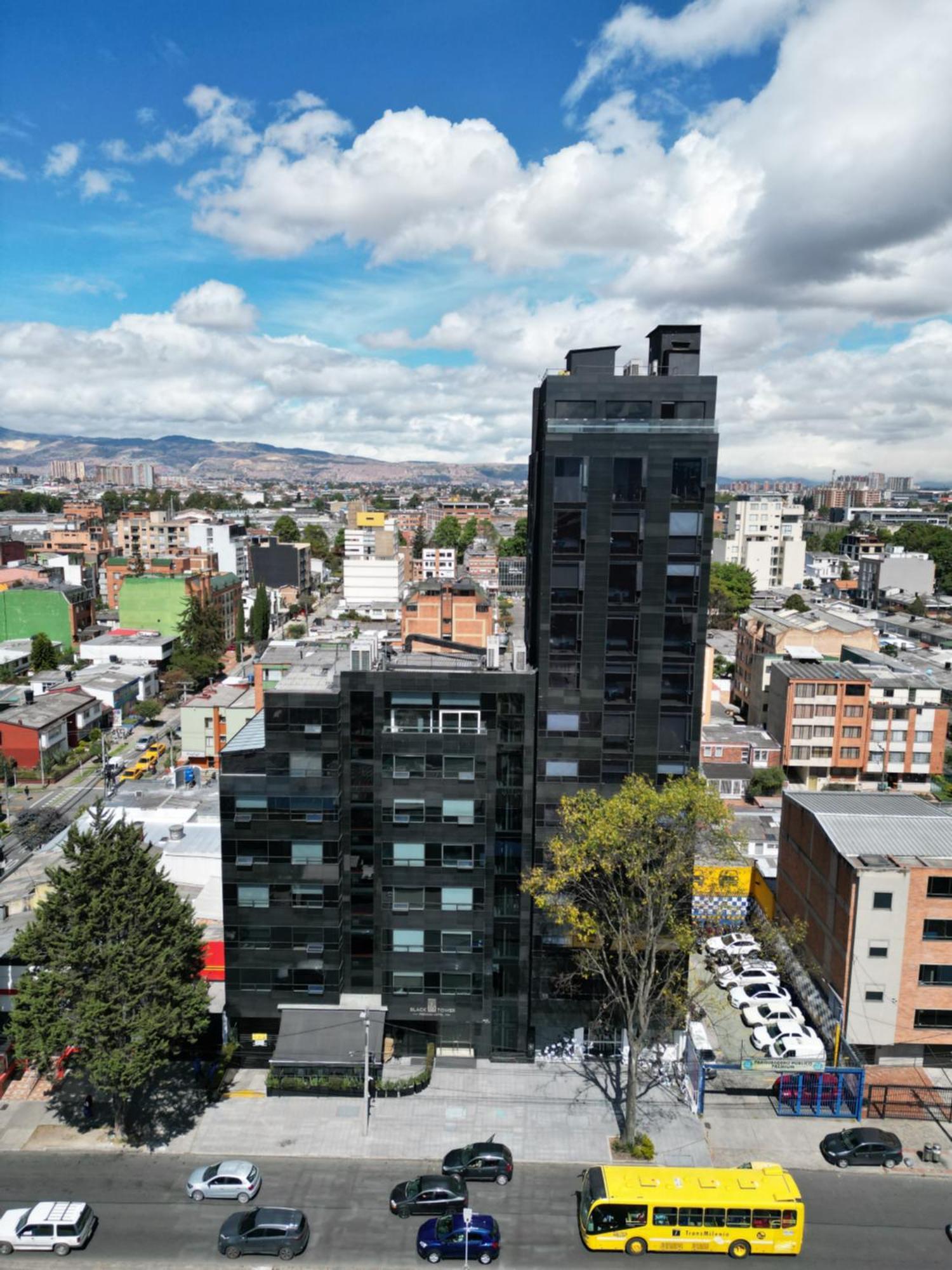 Black Tower Premium Hotel 4*
