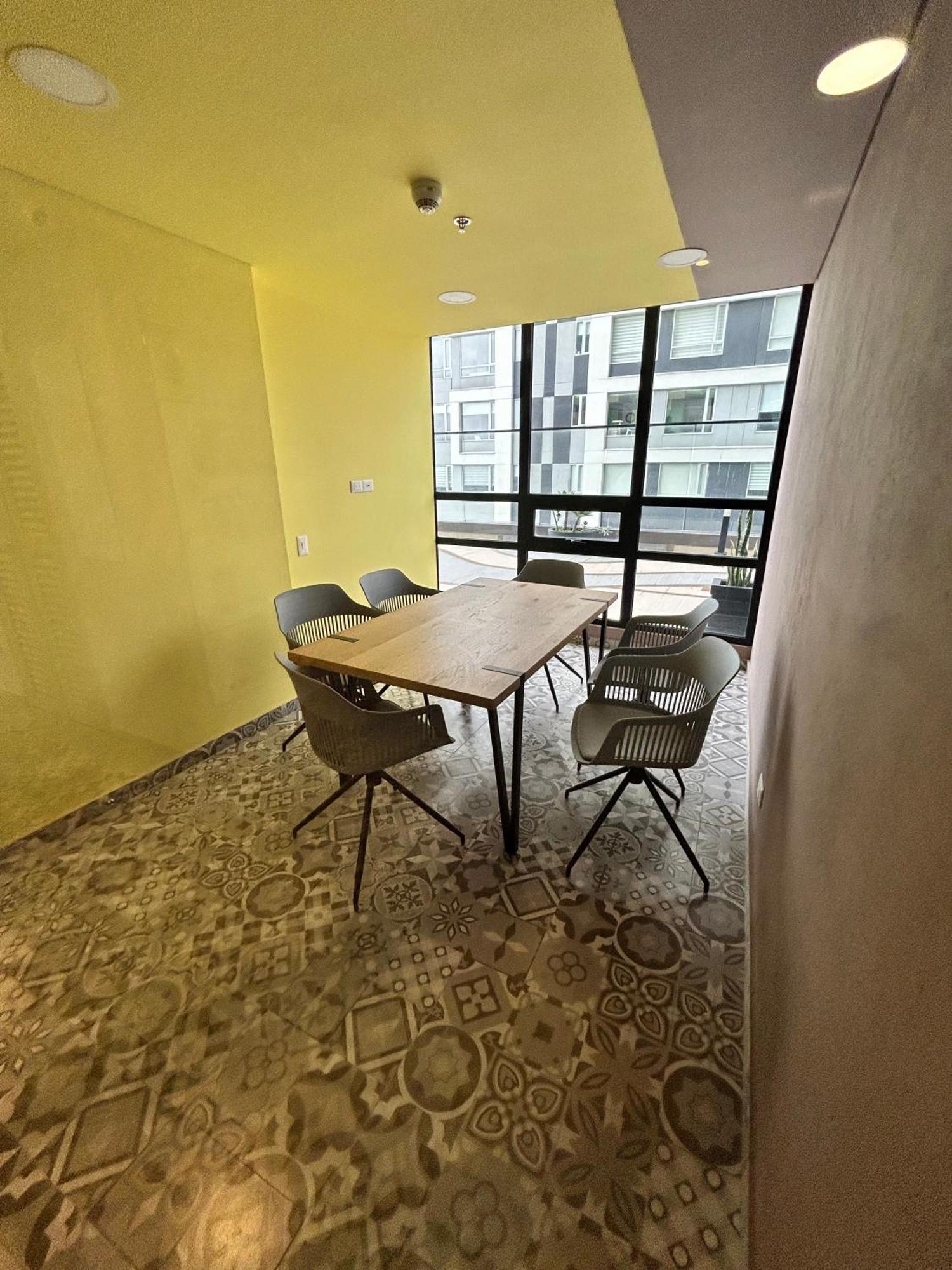 Moderno Y Comodo Loft En Chapinero By Tsi Management * Bogota