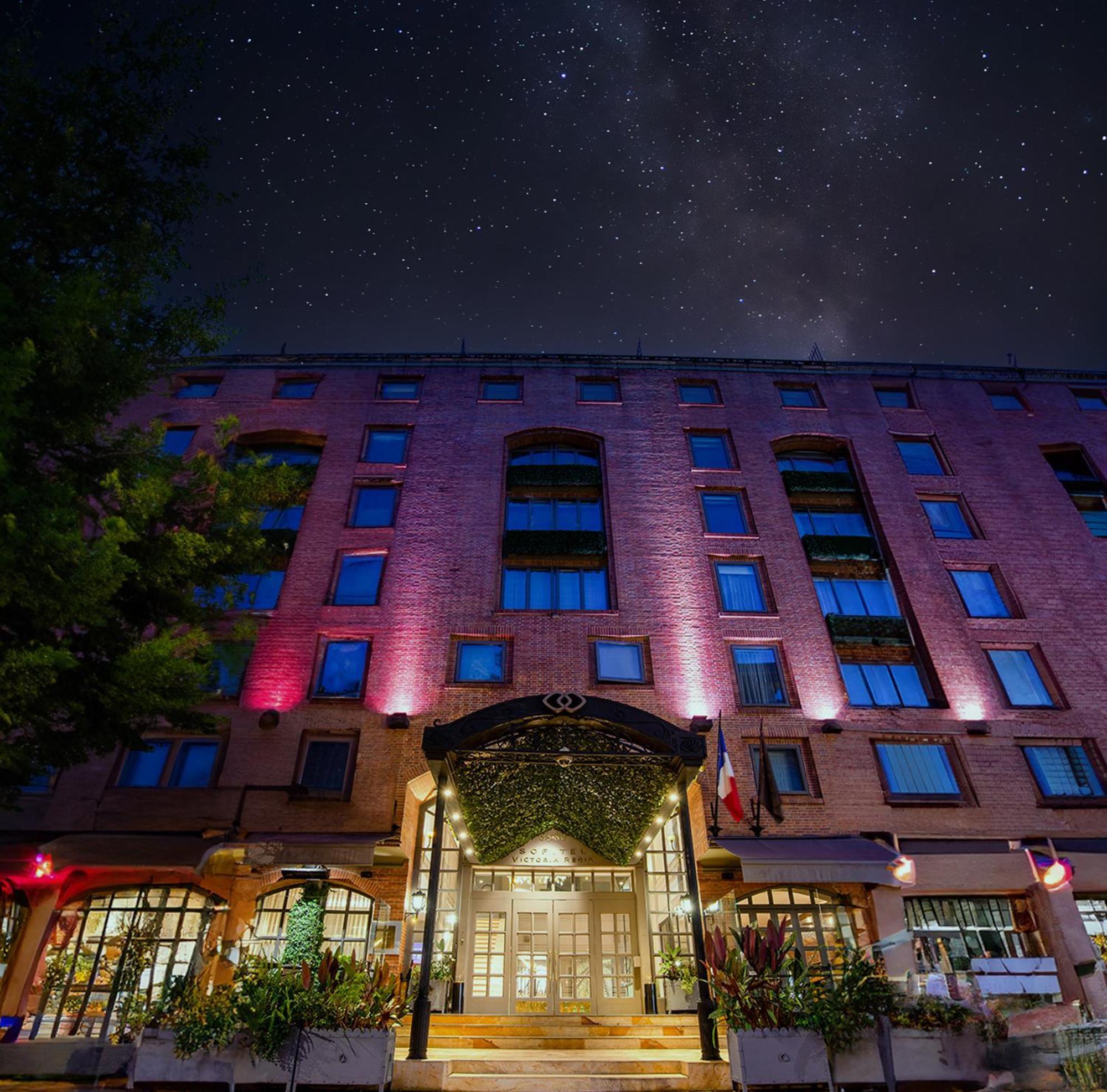 Hotel Sofitel Victoria Regia 5*