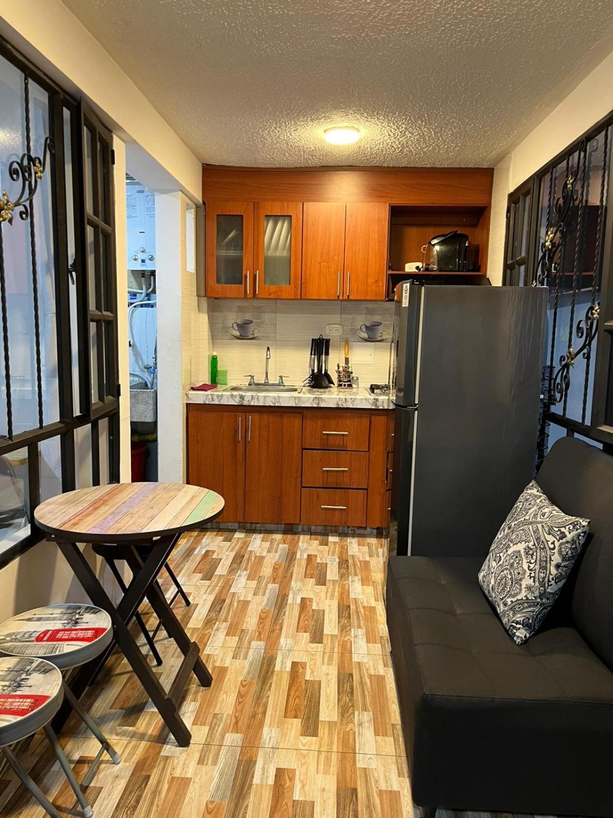 Apartasuites 53 Guest house *