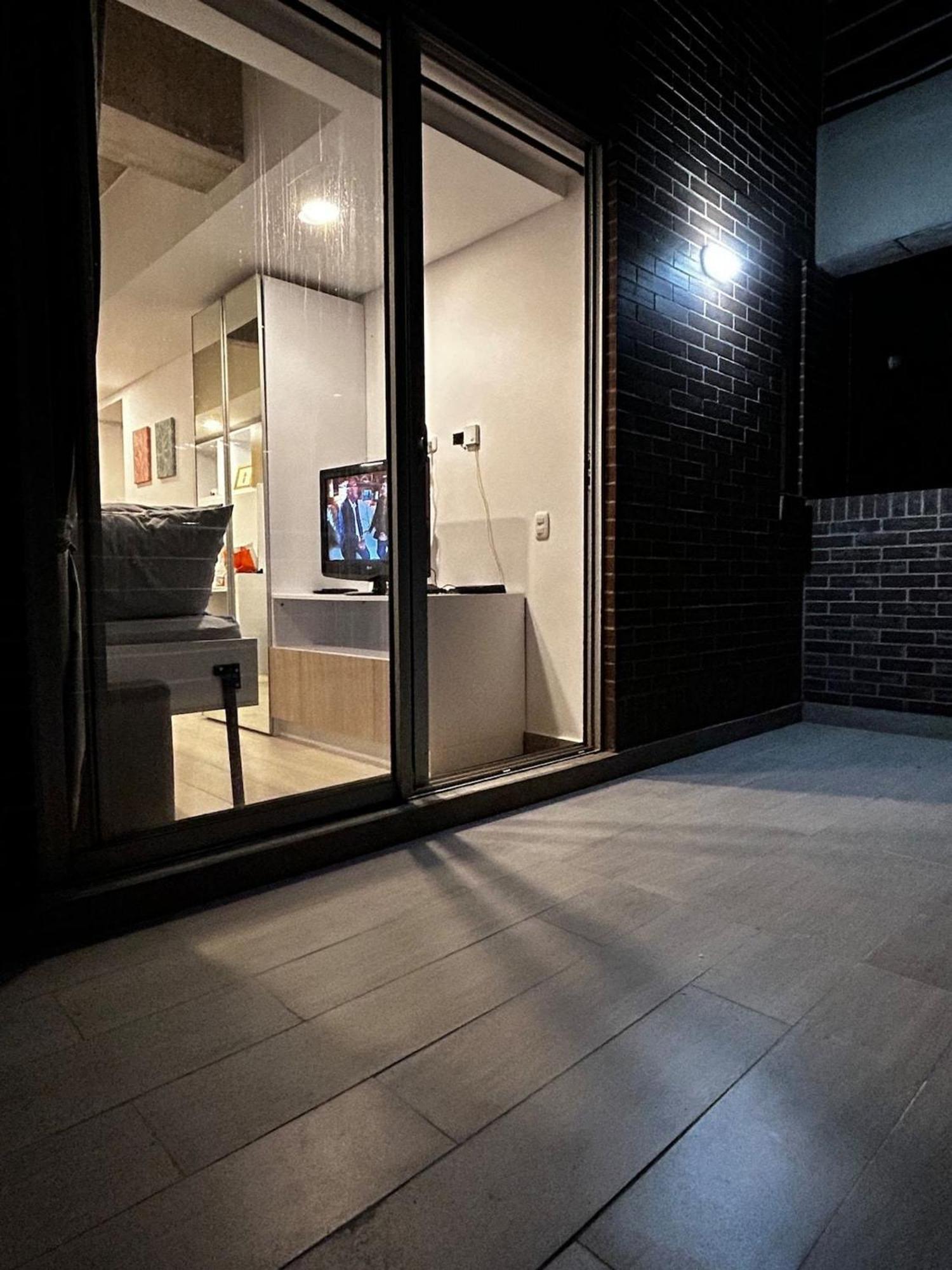 Loft Centro Internacional Bogotano Con Terraza-211 Apartamento Bogotá