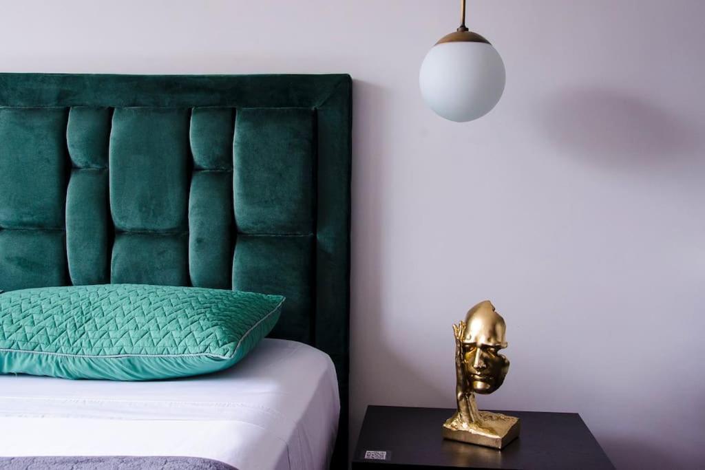 Cozy & Quiet 1br 1bt Usaquen Country Club Golf * Bogota