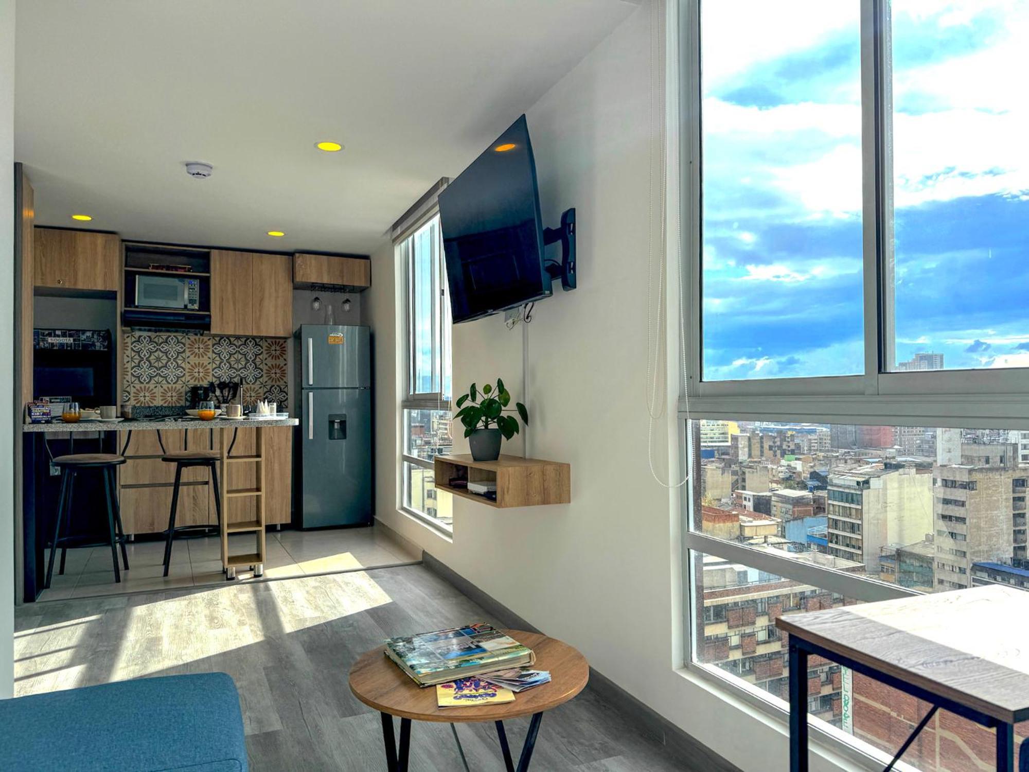 Apartasuite Con La Mejor Vista En Centro Internacional Bogota