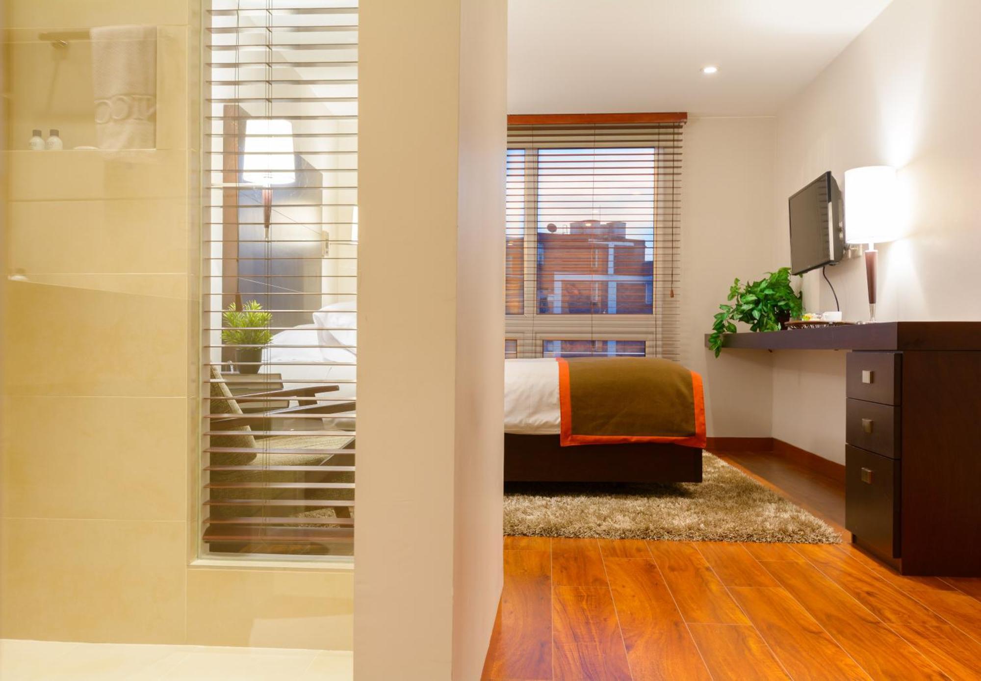 Nico Apartasuites Bogota