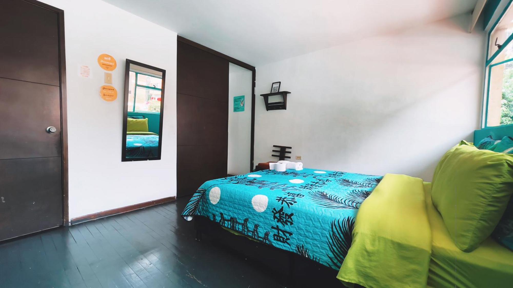 82hostel Hostel