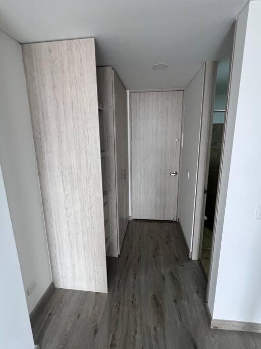 Apartment Aparta Estudio Da Vinci