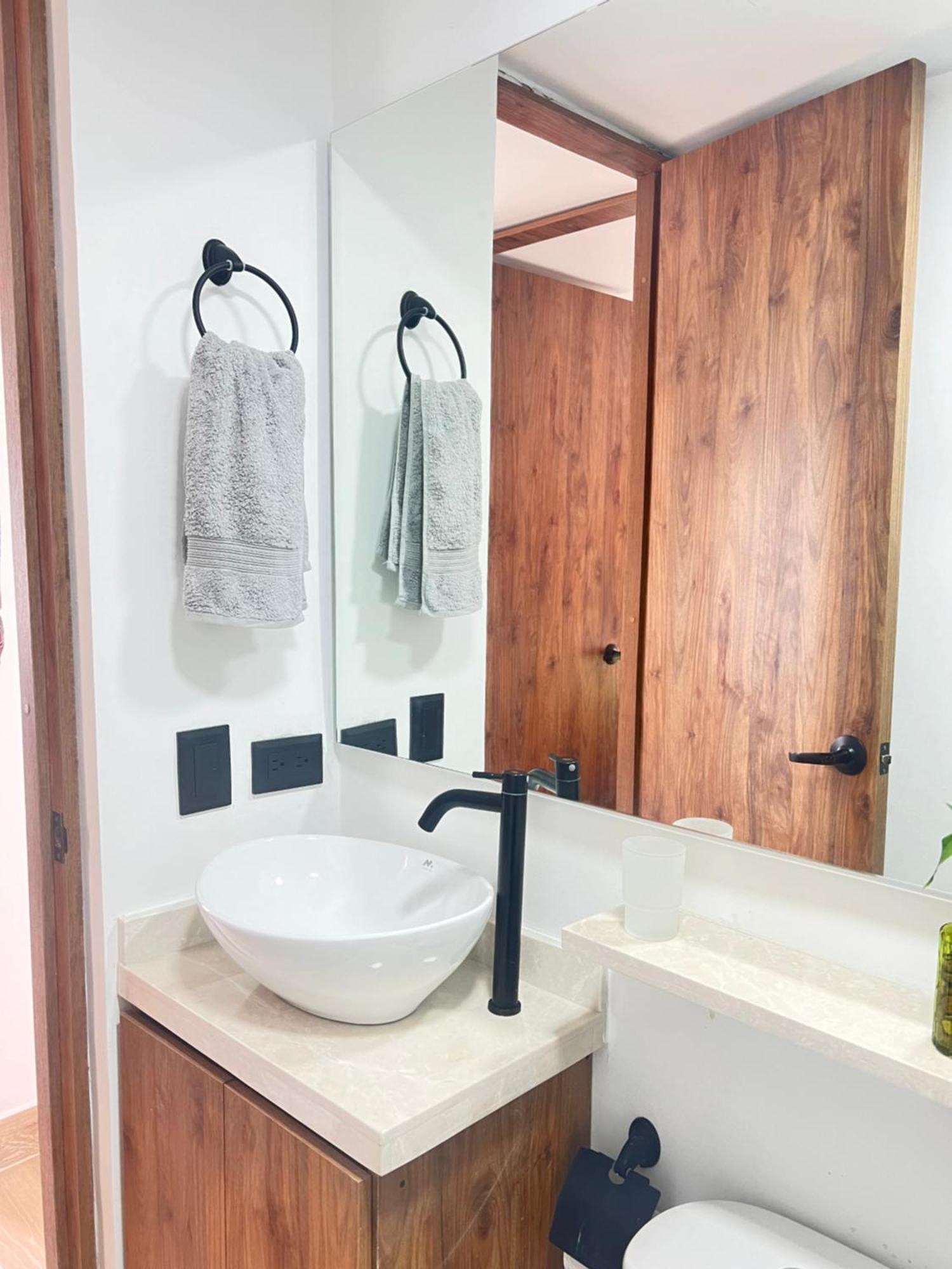 Apartamento Linda Vista, Acogedor, Elegante Y Comodo *