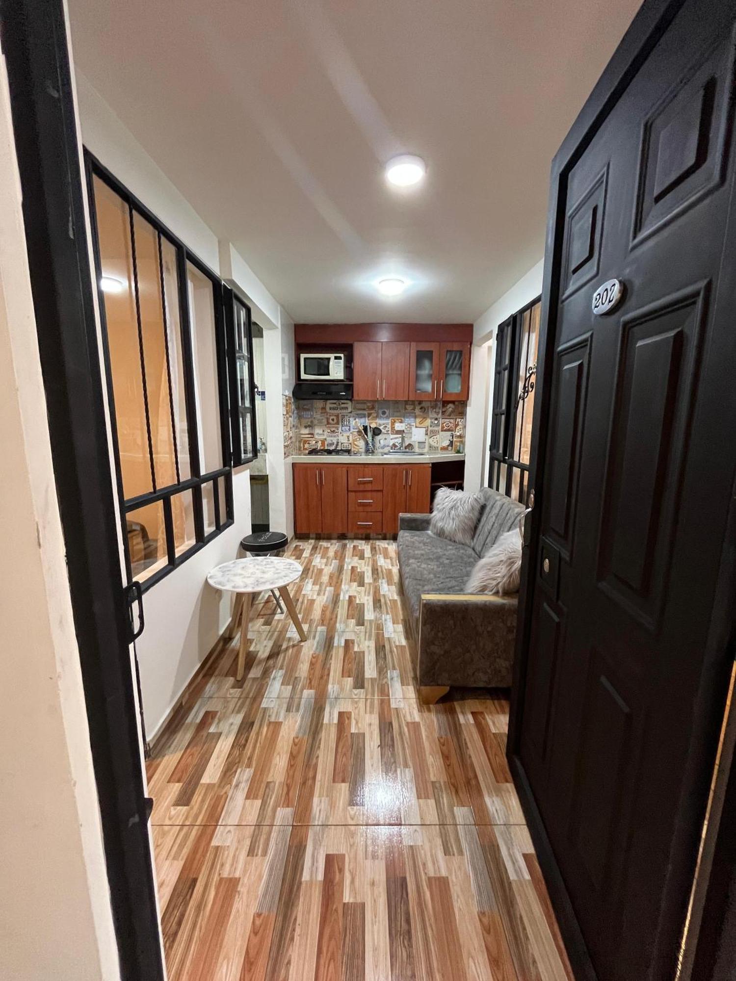 Apartment Hermoso Cerca Al Aeropuerto 202 *
