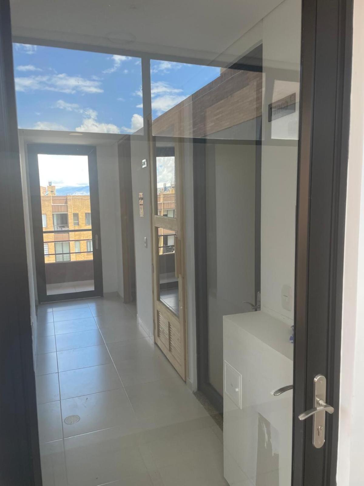 Hermoso Apartamento Con Vista A La Montana En Pleno Centro De Chapinero * Bogota