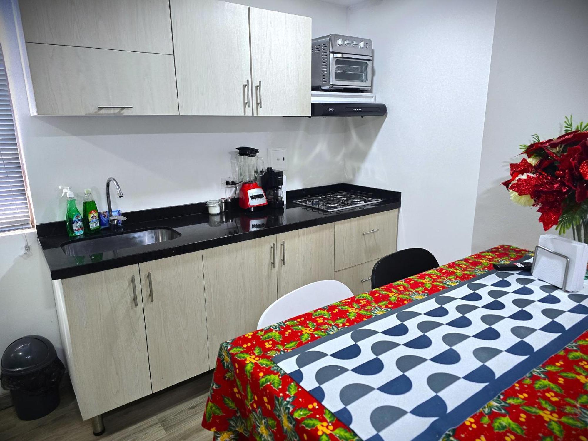Apartment Brand-New Apartment Accommodating Up To 5 Guests, Located In The Northern Sector Of Bogota Bogota
