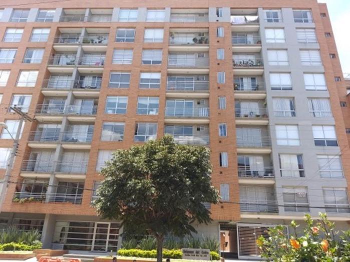 En Cedritos, 3 Habitaciones, 96 Metros Apartment *