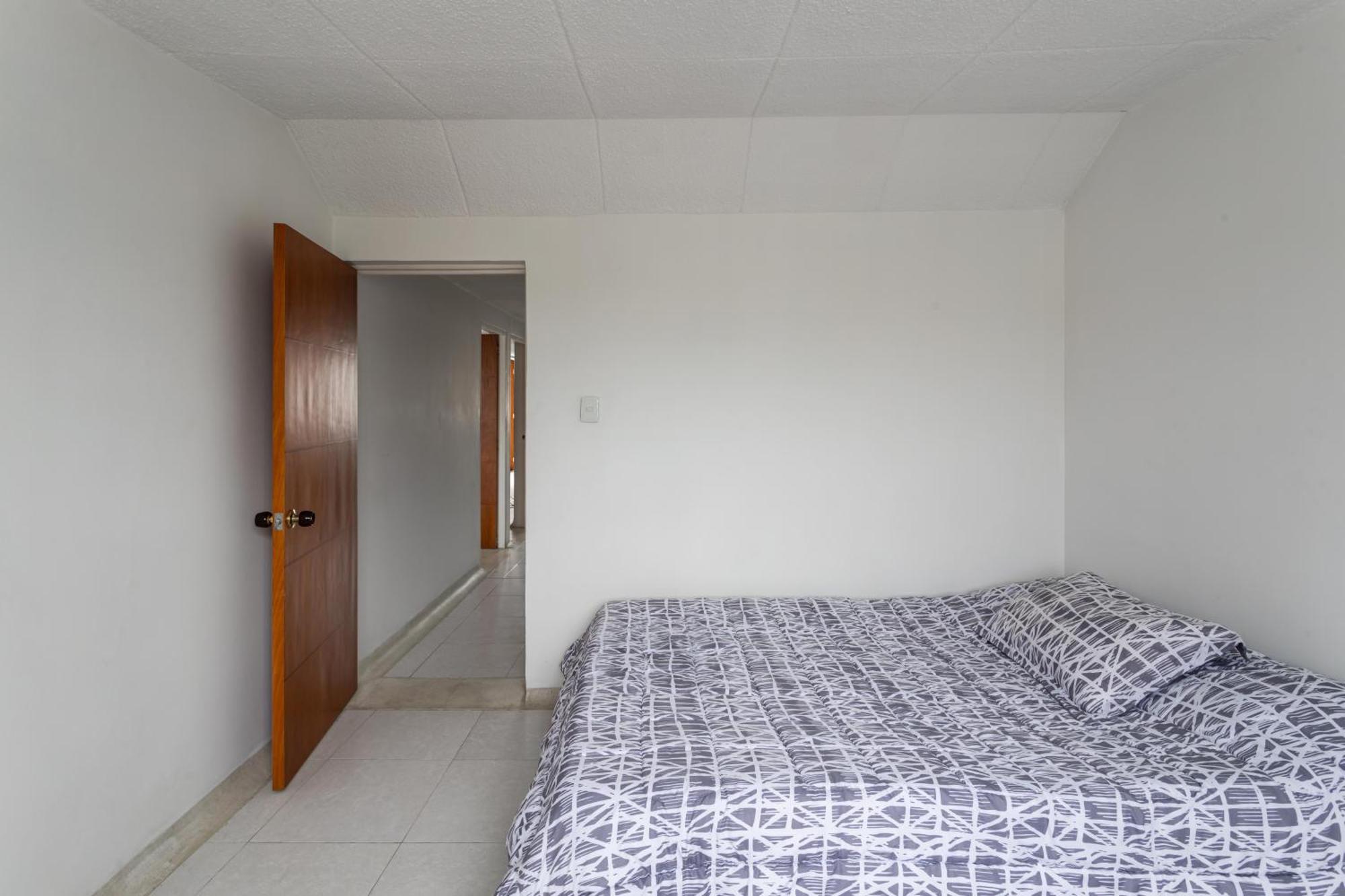 Сasa de vacaciones Casa Amplia 15min Movistar Arena *