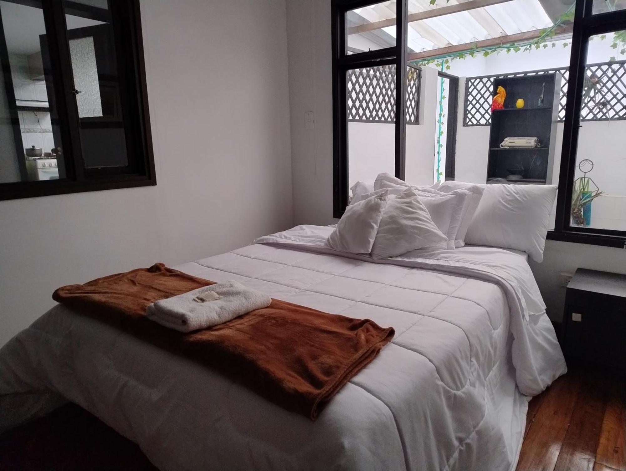 Art And Vitality House Direccion Correcta Calle 24a Bis No 44a 52 Bed & Breakfast