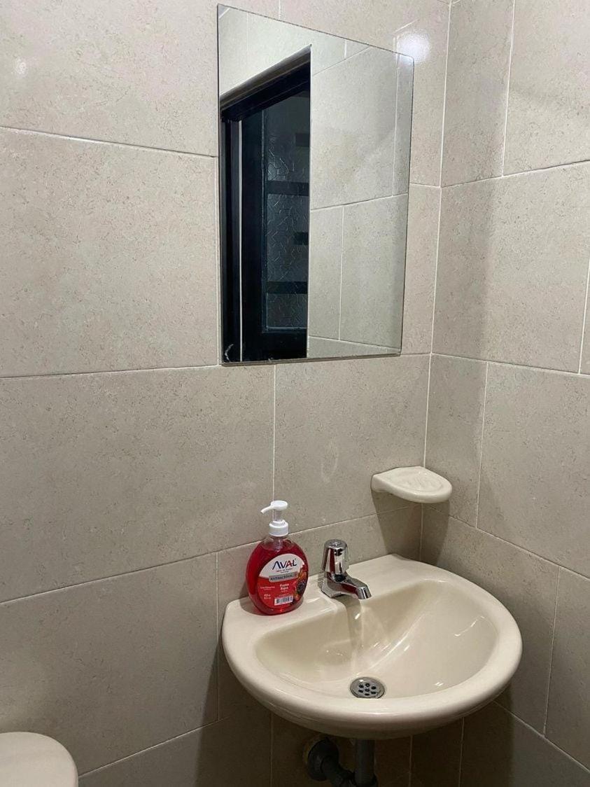 Amatista Cerca Al Aeropuerto Apartment