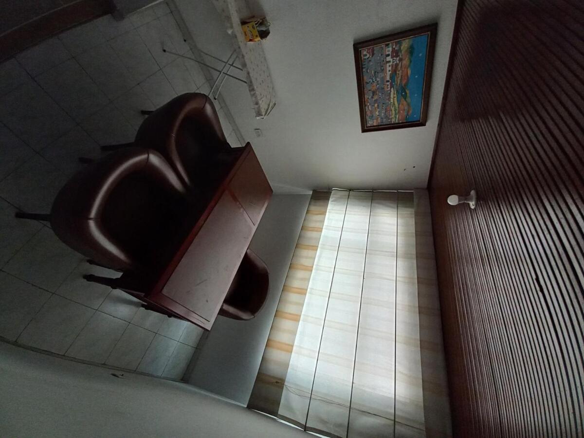 Bienvenidos A La Casa De Rosa Cerca Al Aeropuerto Welcome To Rosas House Close To The Airport *