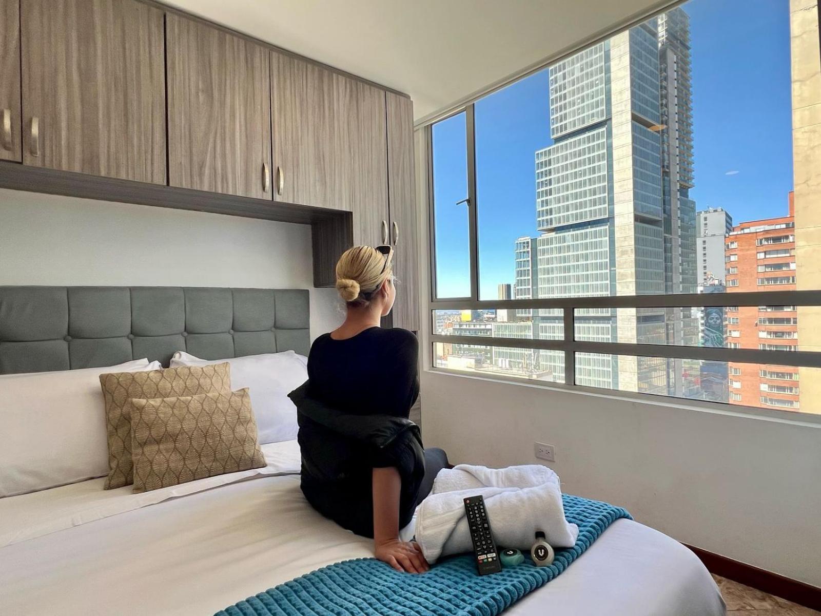 Varun Luxury Vistas Urbanas *