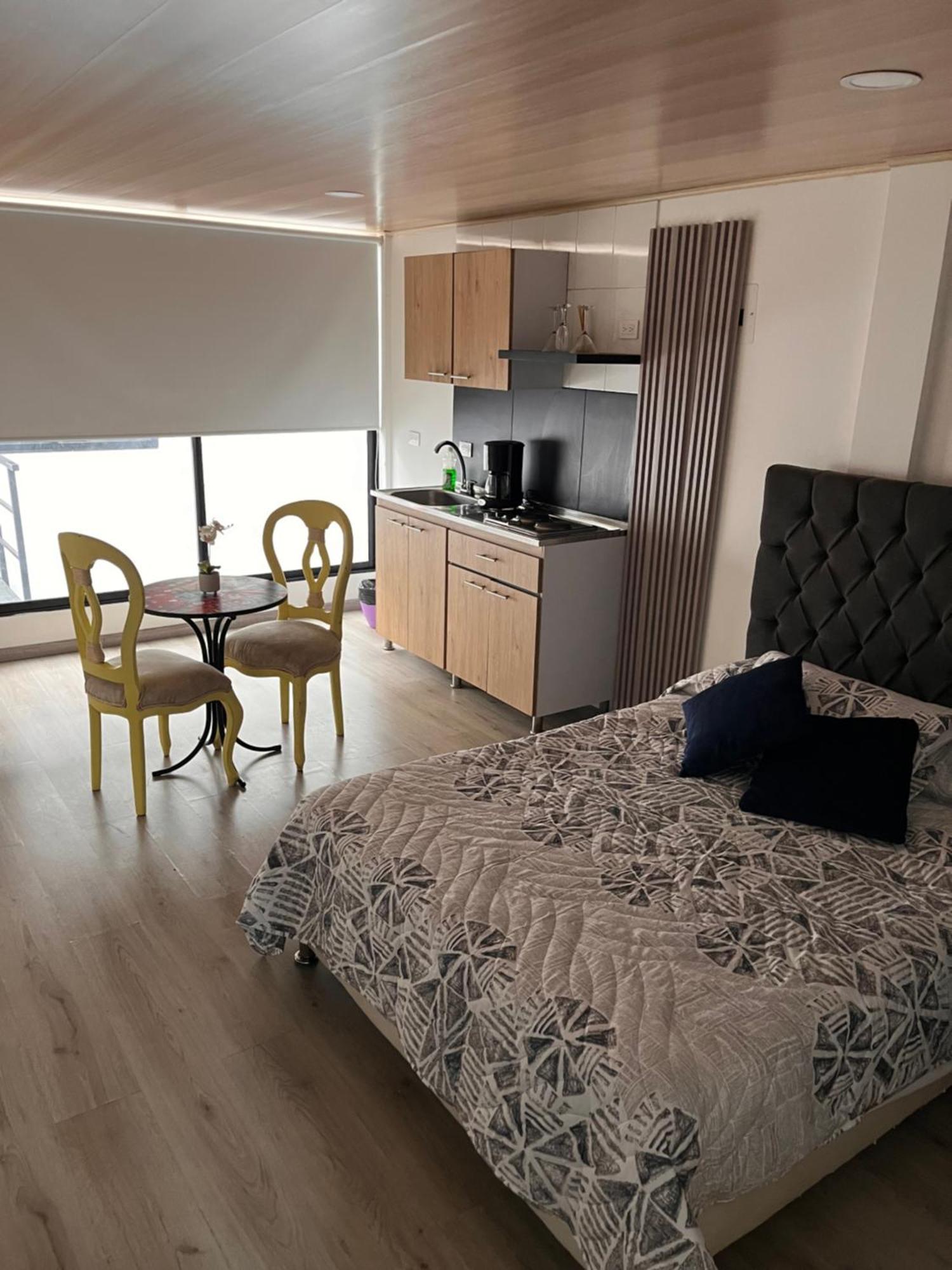 W Living 203 * Bogota
