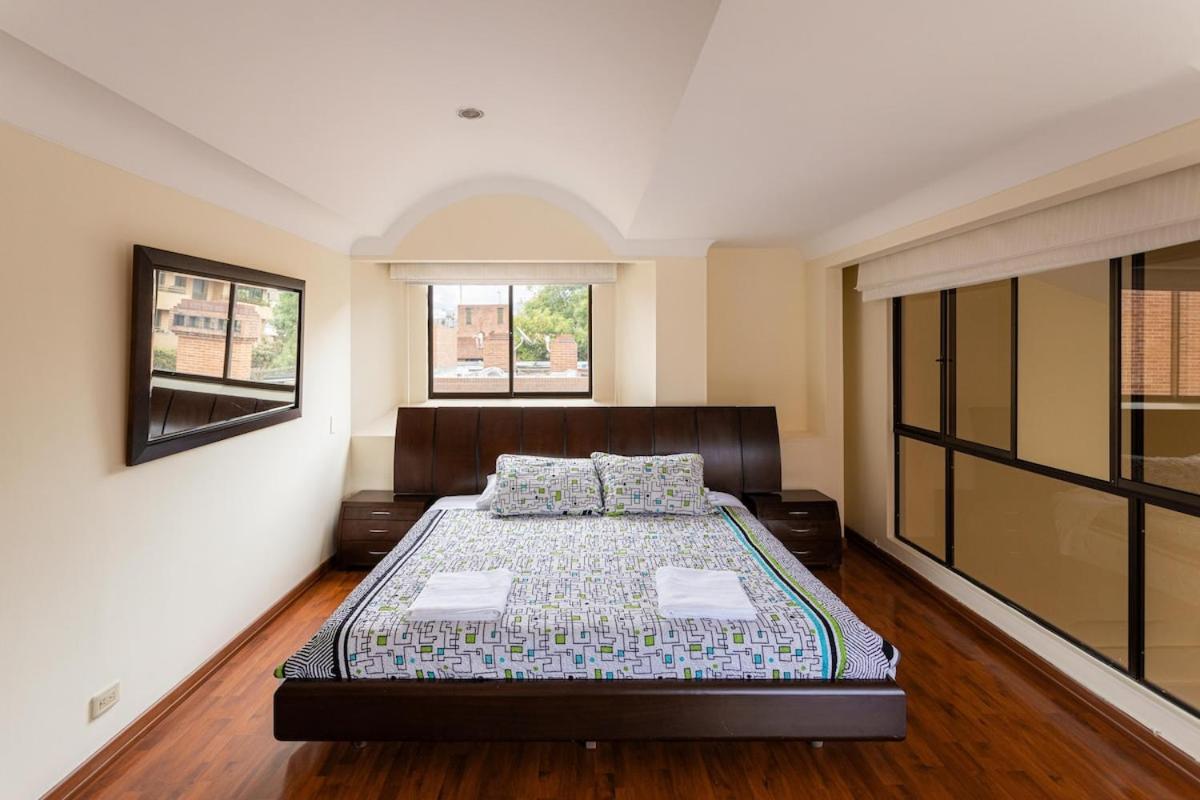 Huge Penthouse In 93's Park Bogota
