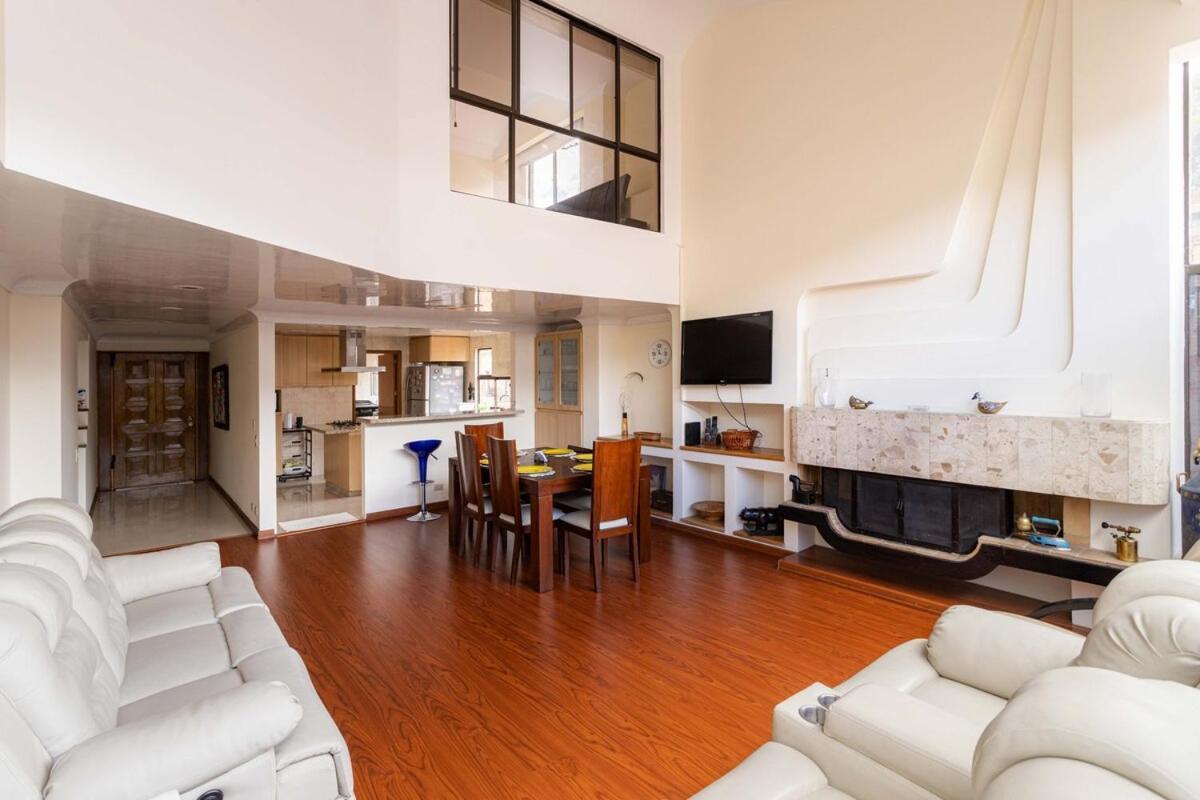 Apartment Huge Penthouse In 93's Park