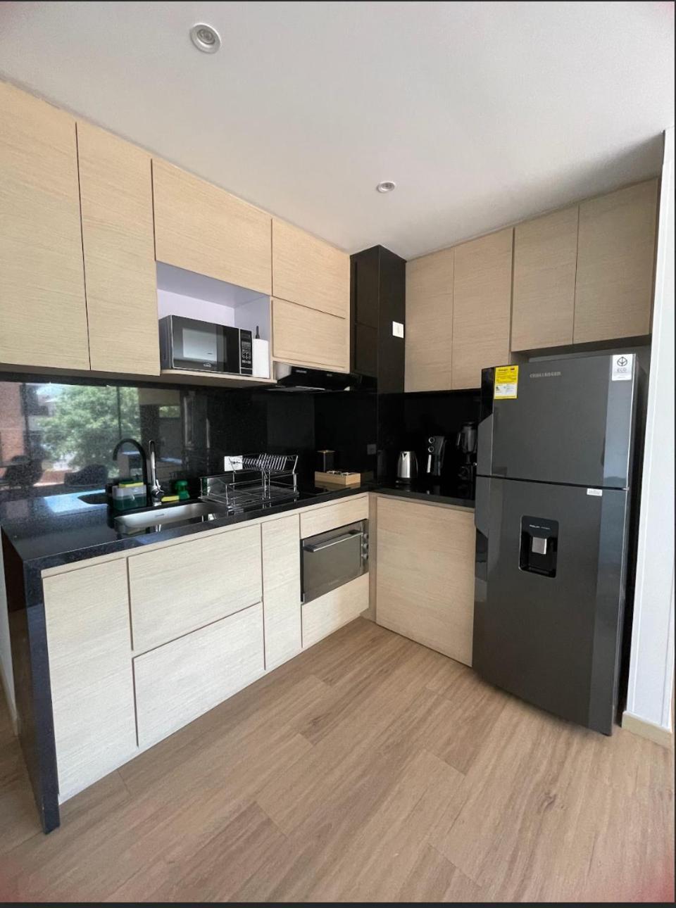 Nuevo Moderno Amplio Parqueadero Wifi Apartamento Bogotá