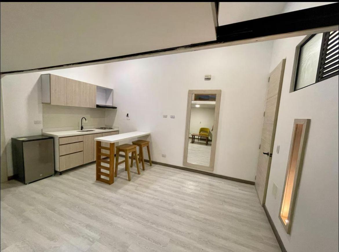 Apartamento Moderno Apartaestudio, Excelente Ubicacion Bogotá