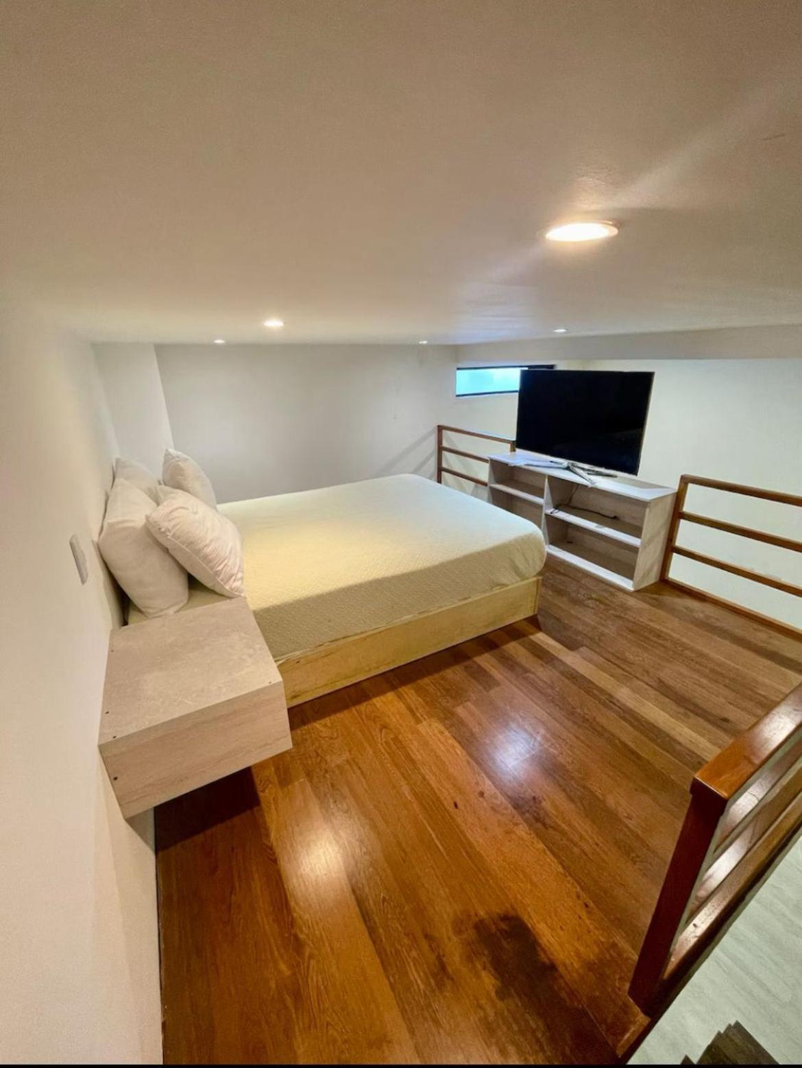 Moderno Apartaestudio, Excelente Ubicacion Bogotá