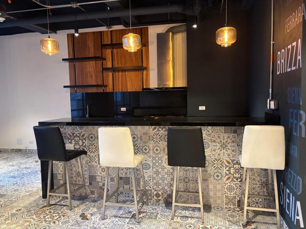Apartasuite Smart Cerca De La Fundacion Santa Fe Apartment Bogota