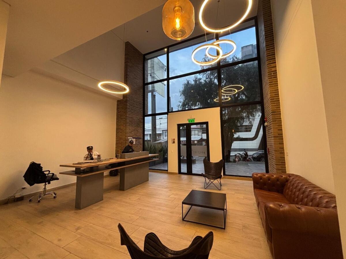Apartasuite Smart Cerca De La Fundacion Santa Fe Bogota