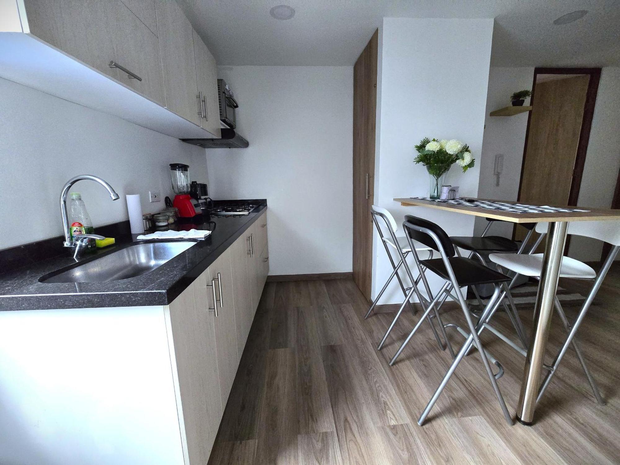 Brand-New Apartment Accommodating Up To 5 Guests, Located In The Northern Sector Of Bogota Apartment *