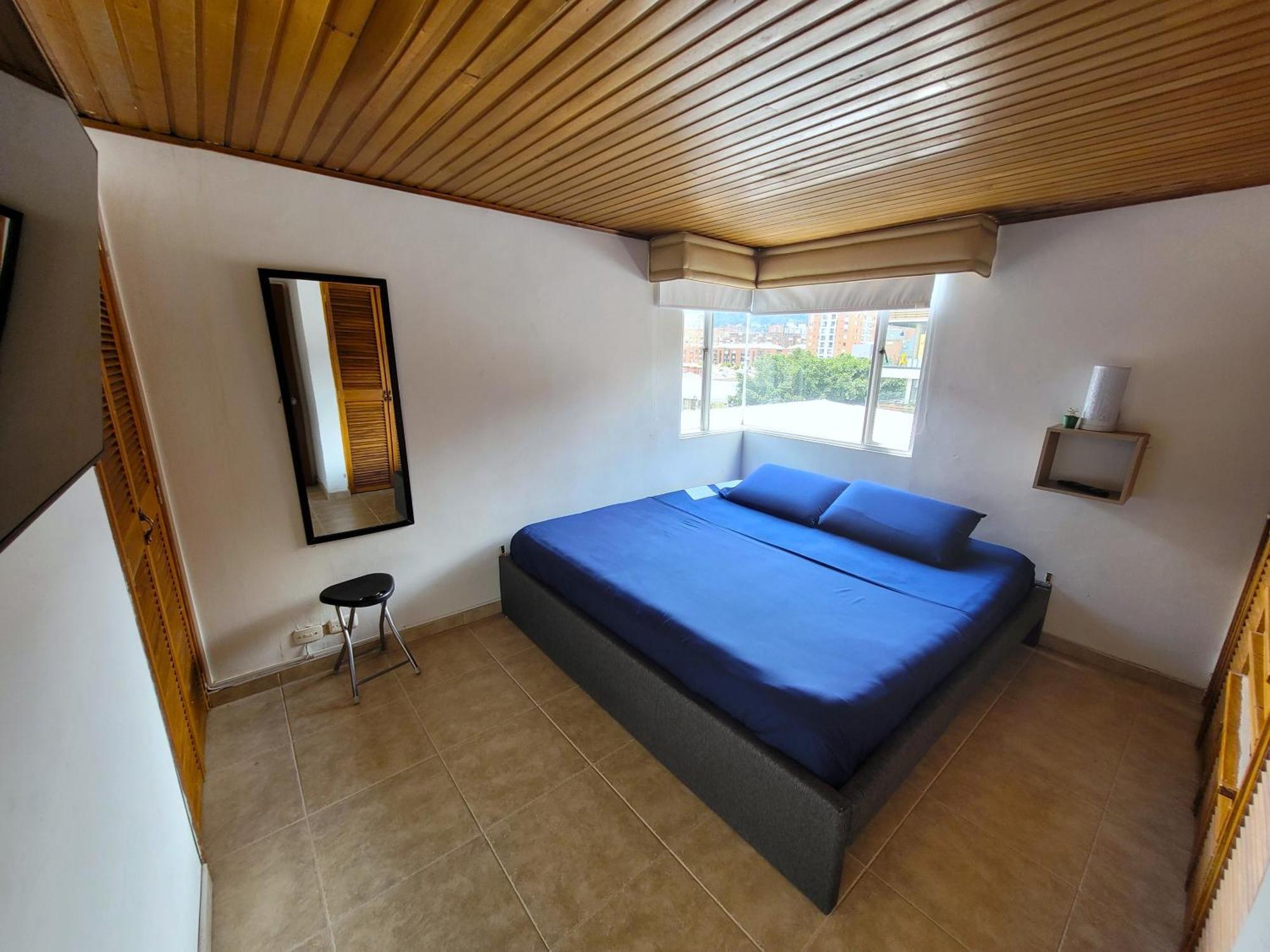 Apartment Big, Comfortable And Elegant Apt, Ideal For 4 Or 5 People