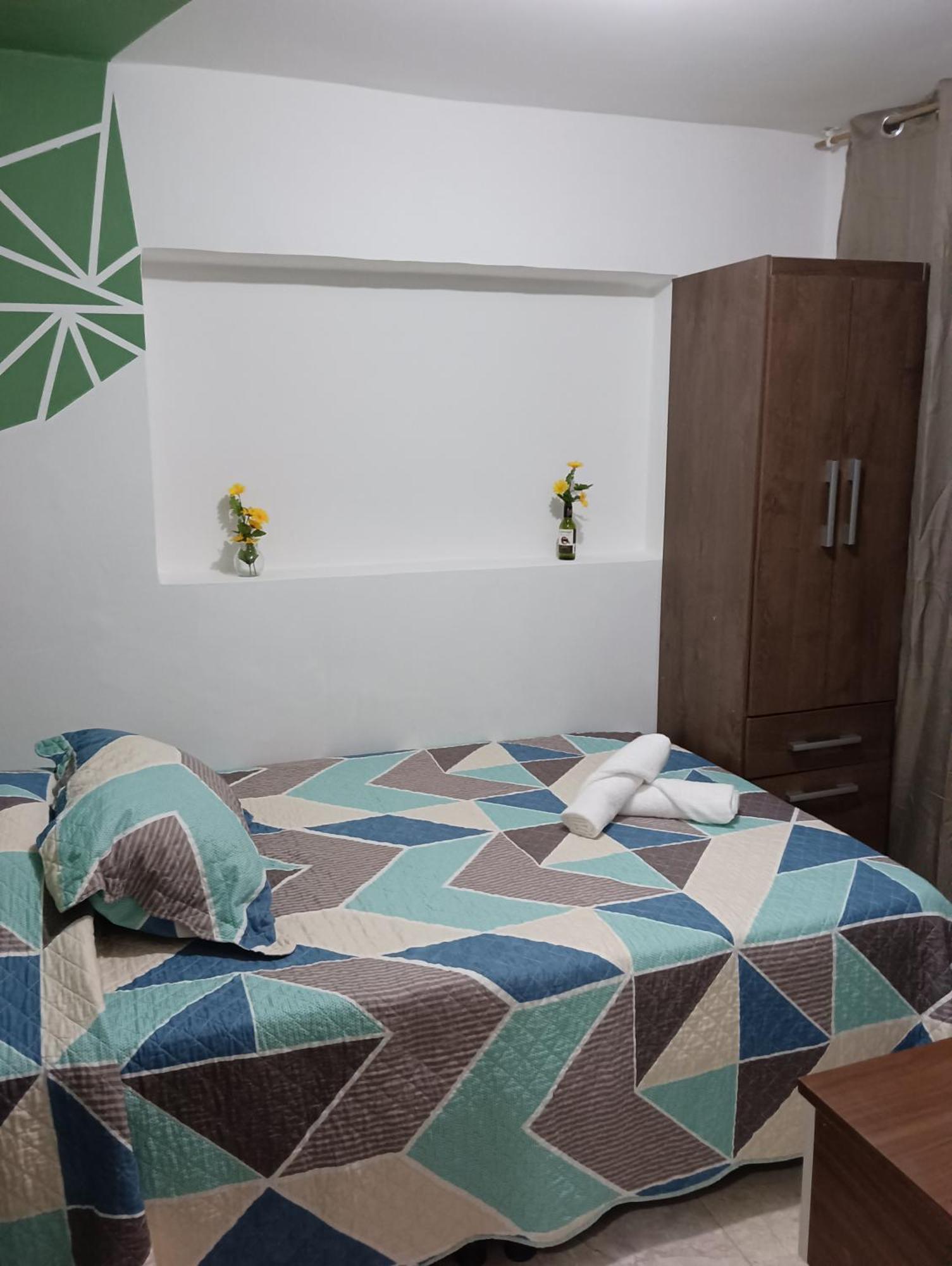 Privada Y Confortable Cerca A Centro Mayor Y Al Centro Historico *