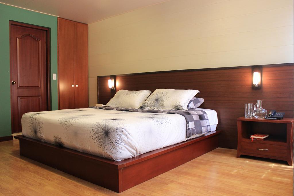 Hotel Boutique Casa Suiza 3*