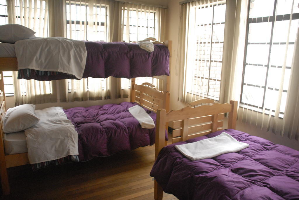 Hostel Casa 32 Dc *