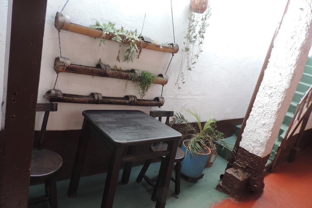 Hostel Aventureros De La Candelaria