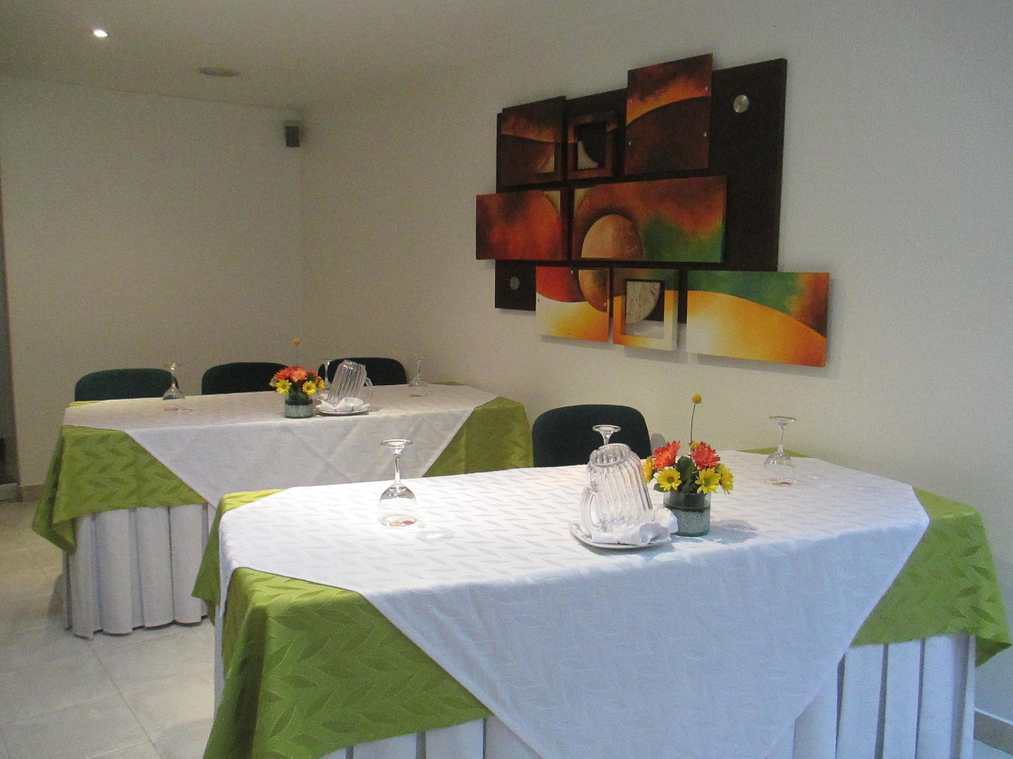 Hotel Platinum Bogota