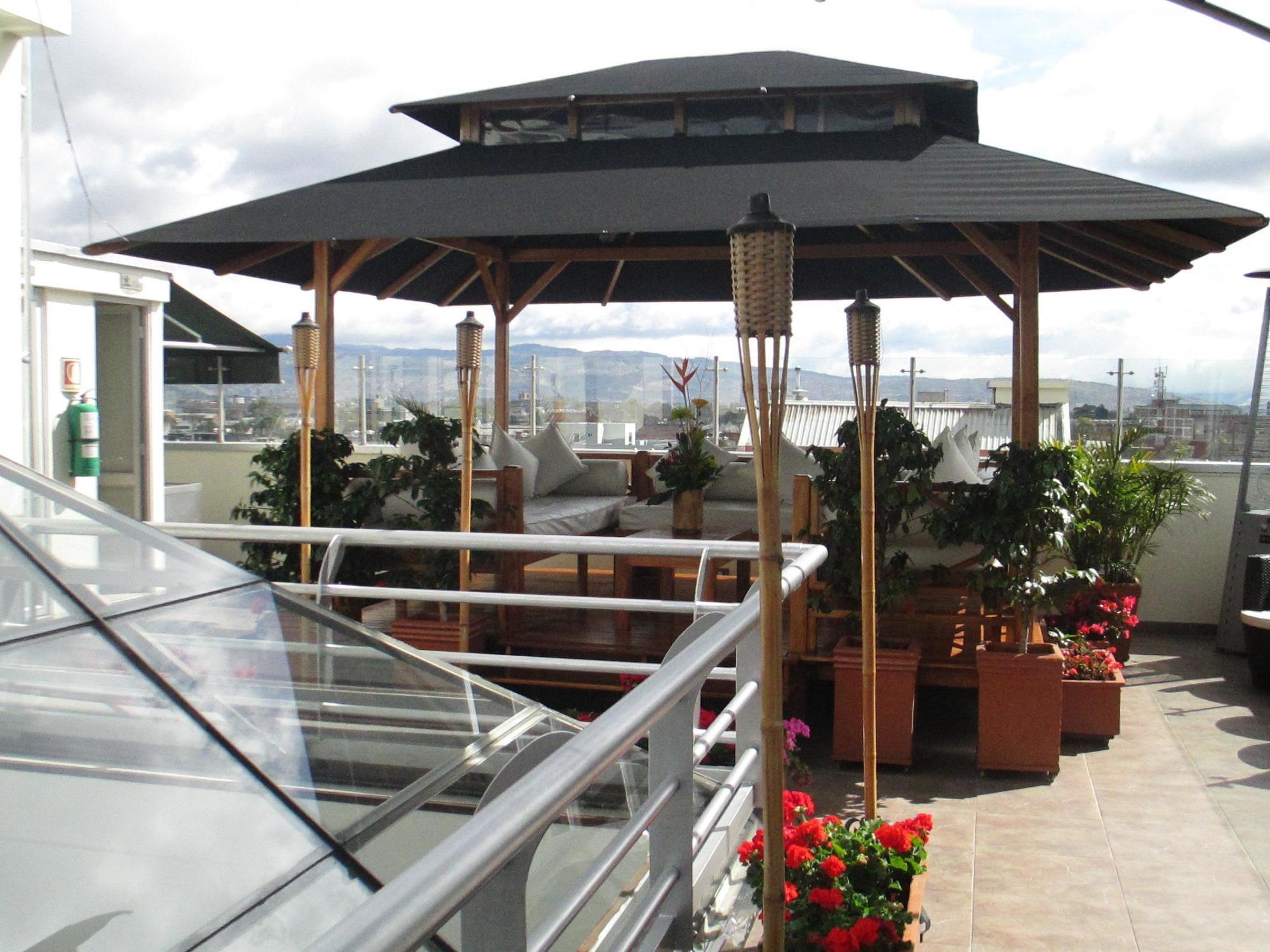 Hotel Platinum 4*