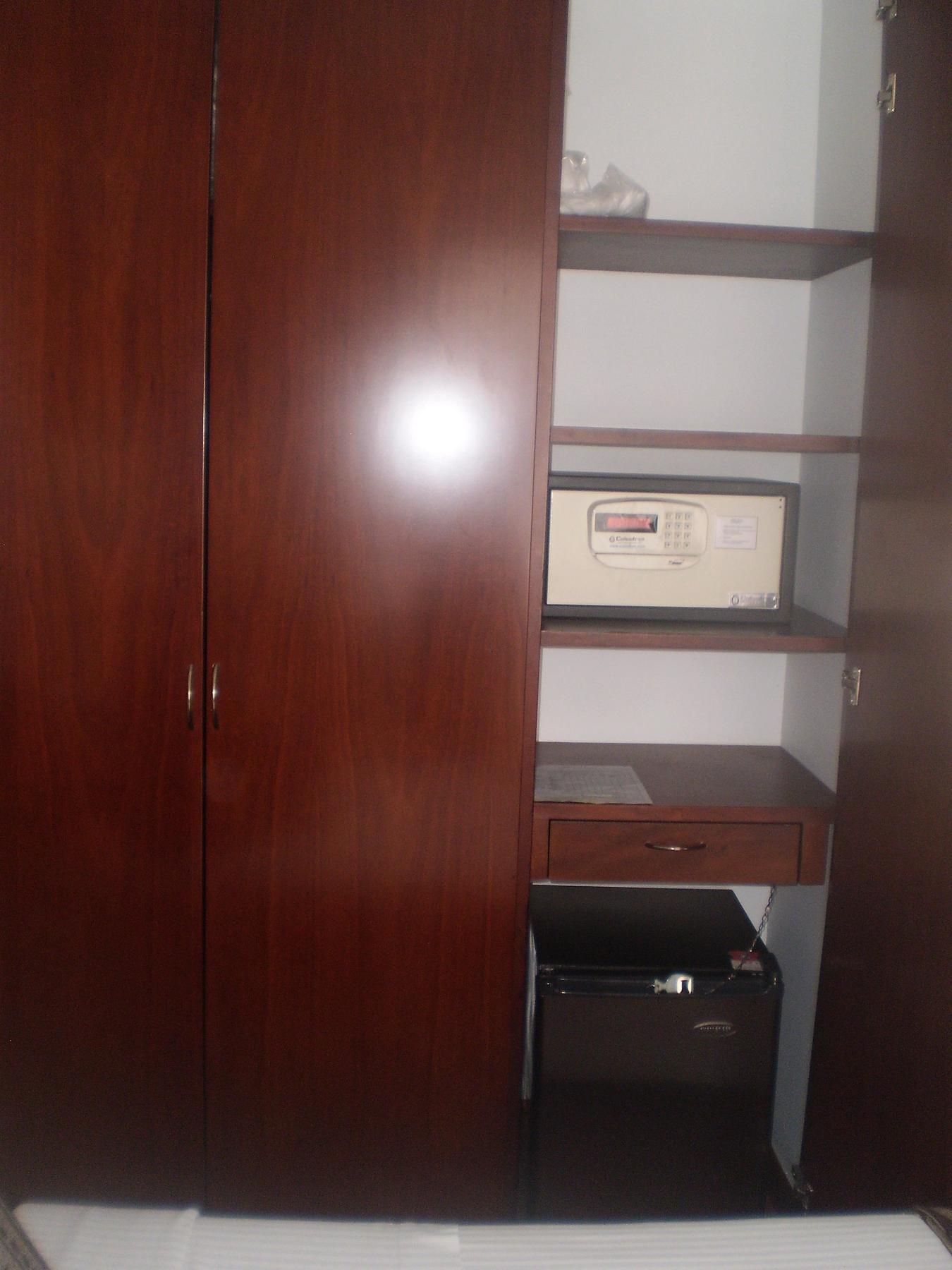 Hotel Platinum 4*