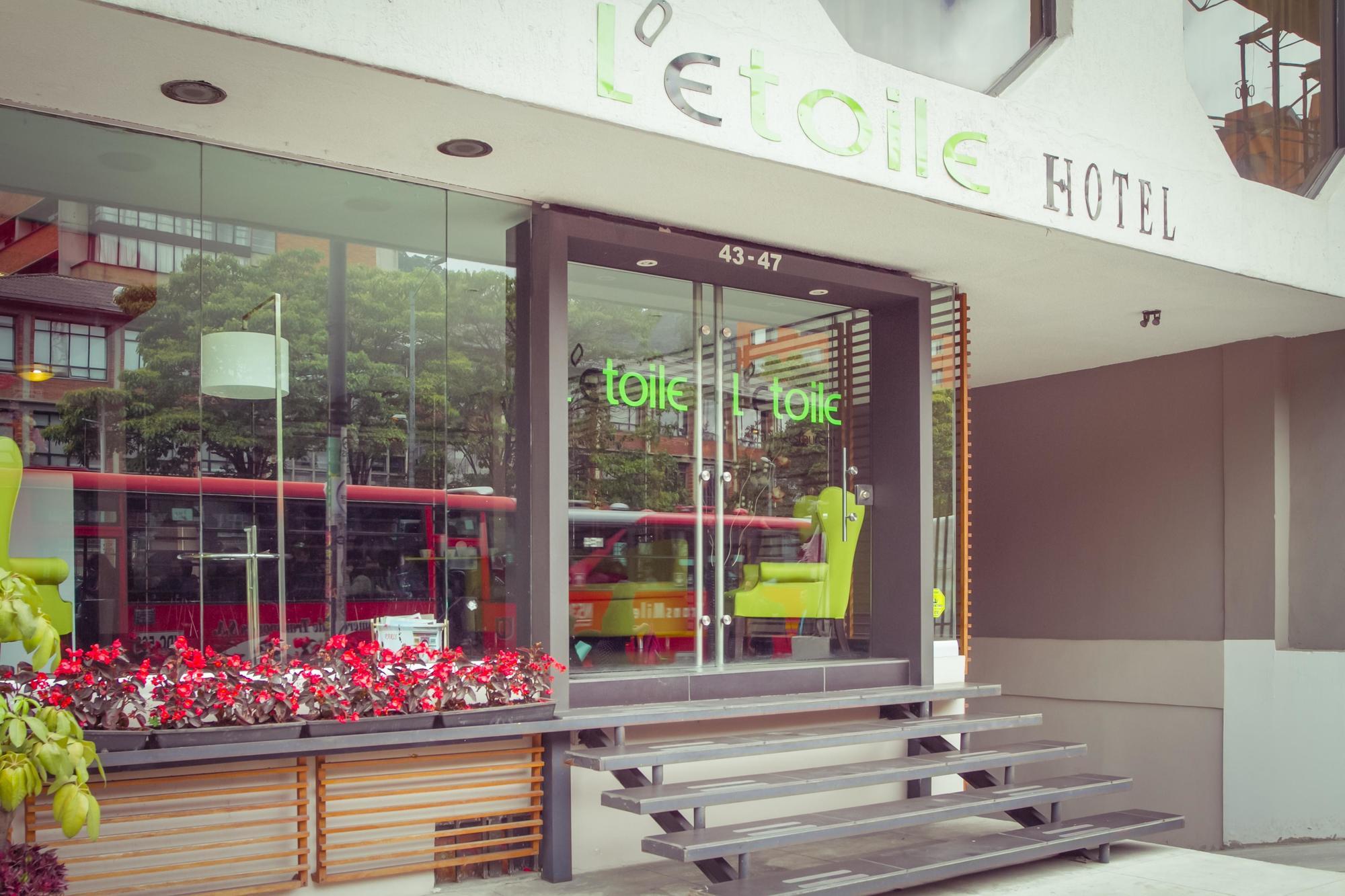 L'etoile Javeriana Bogota