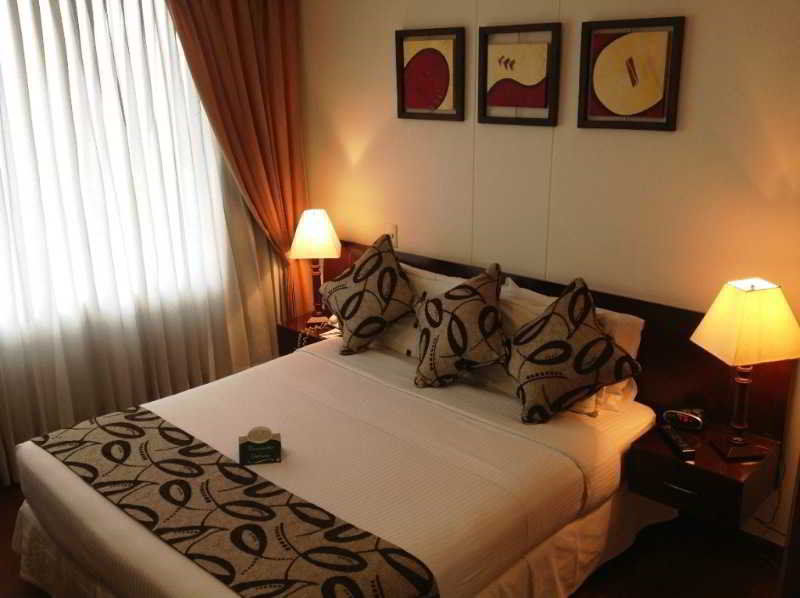 Hotel Platinum 4*