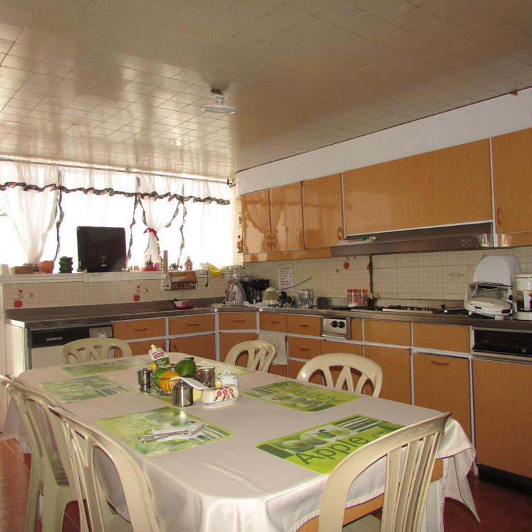 Guest house Casa De Huespedes Shalom Victoria Bogota