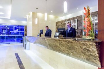 Nh Pavillon Royal Hotel 4*