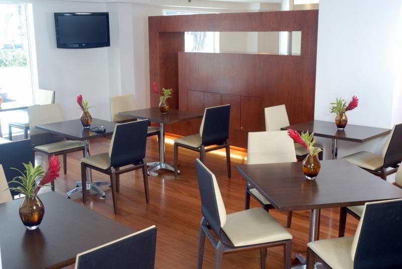 Nh Pavillon Royal Hotel Bogota