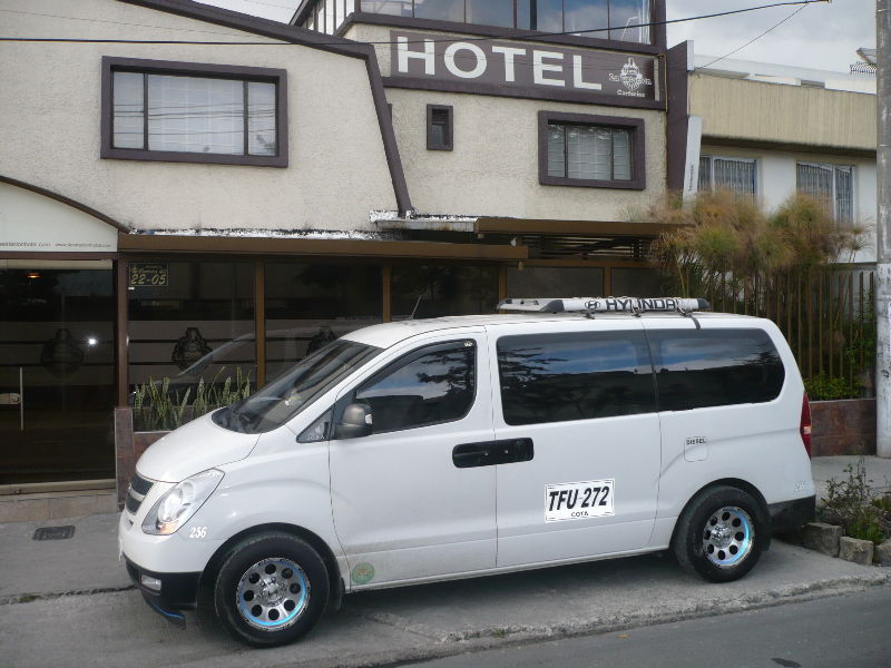 Ayenda 1087 La Estacion Hotel 3*