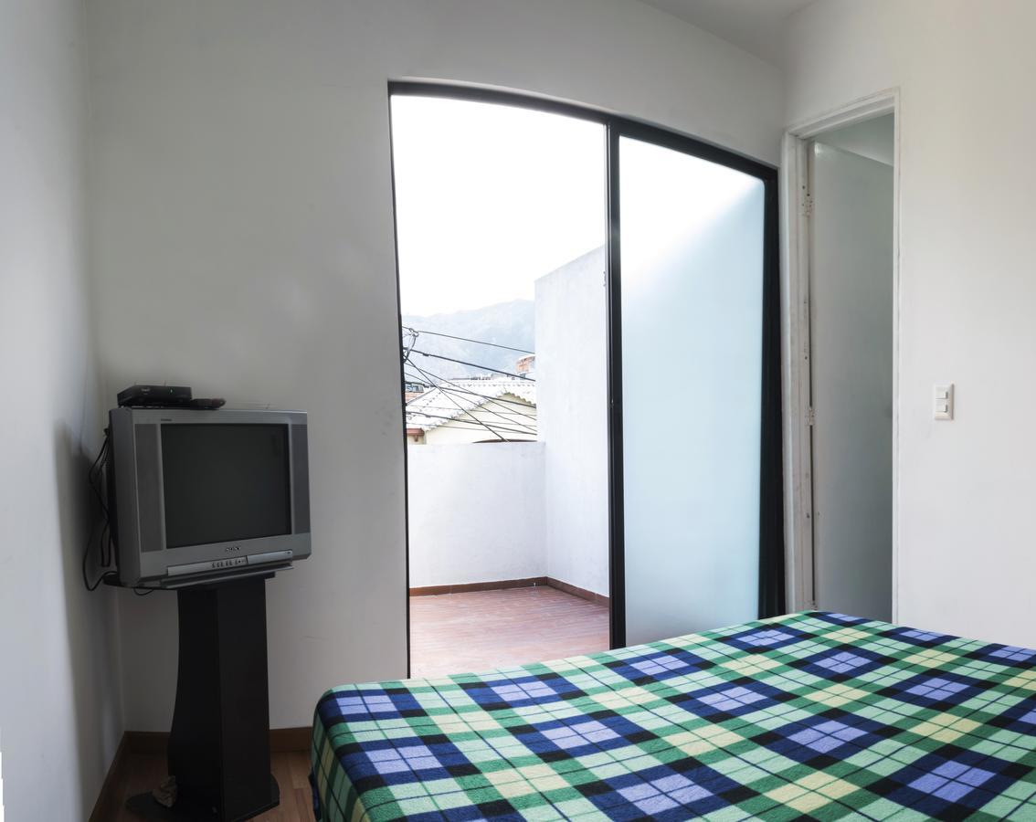 Andariegos Hostel *