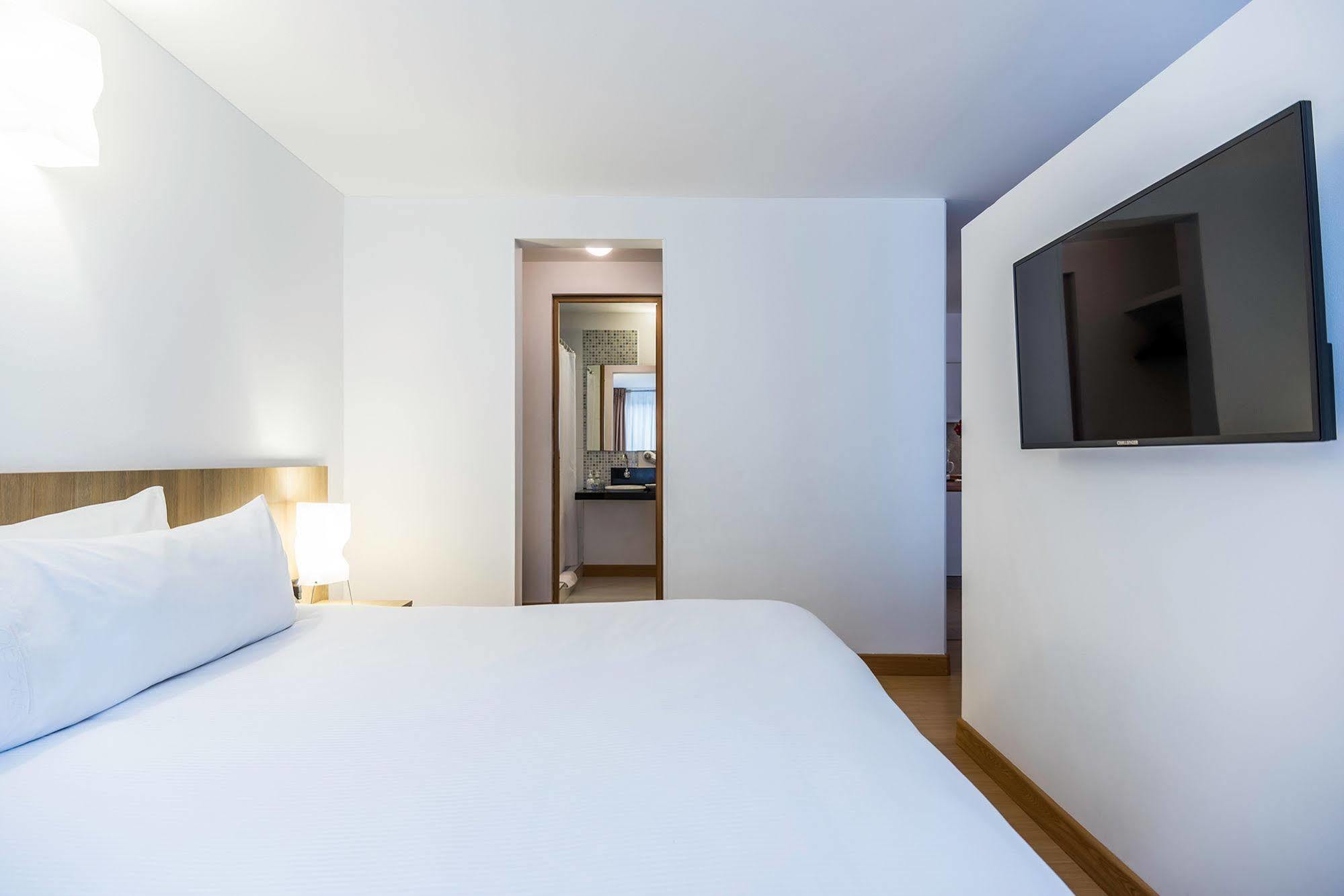 Viaggio Virrey Aparthotel